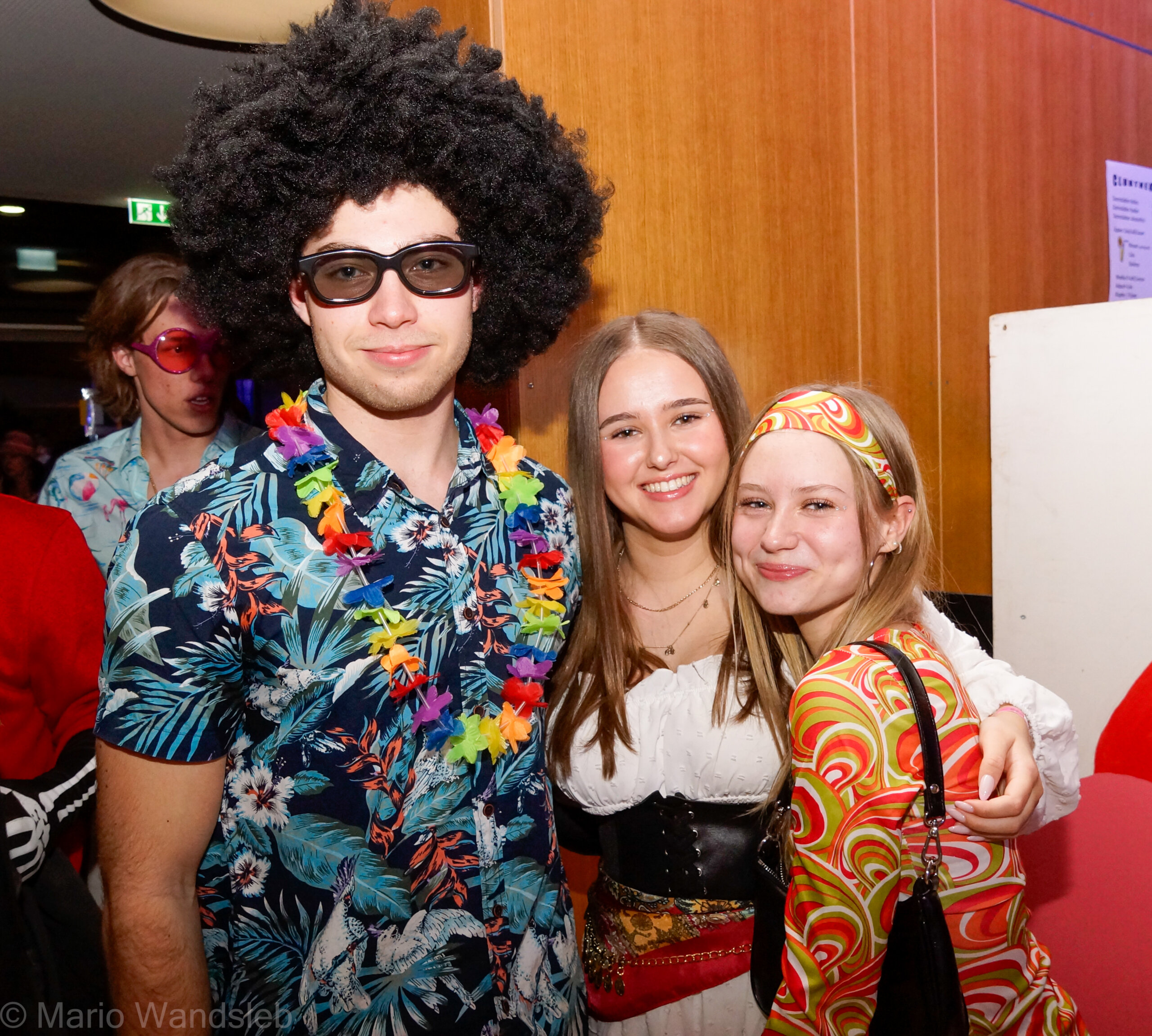 20240211-20-17-08-ISO 800-1-60 Sek. bei f - 5,6-_DSC8976